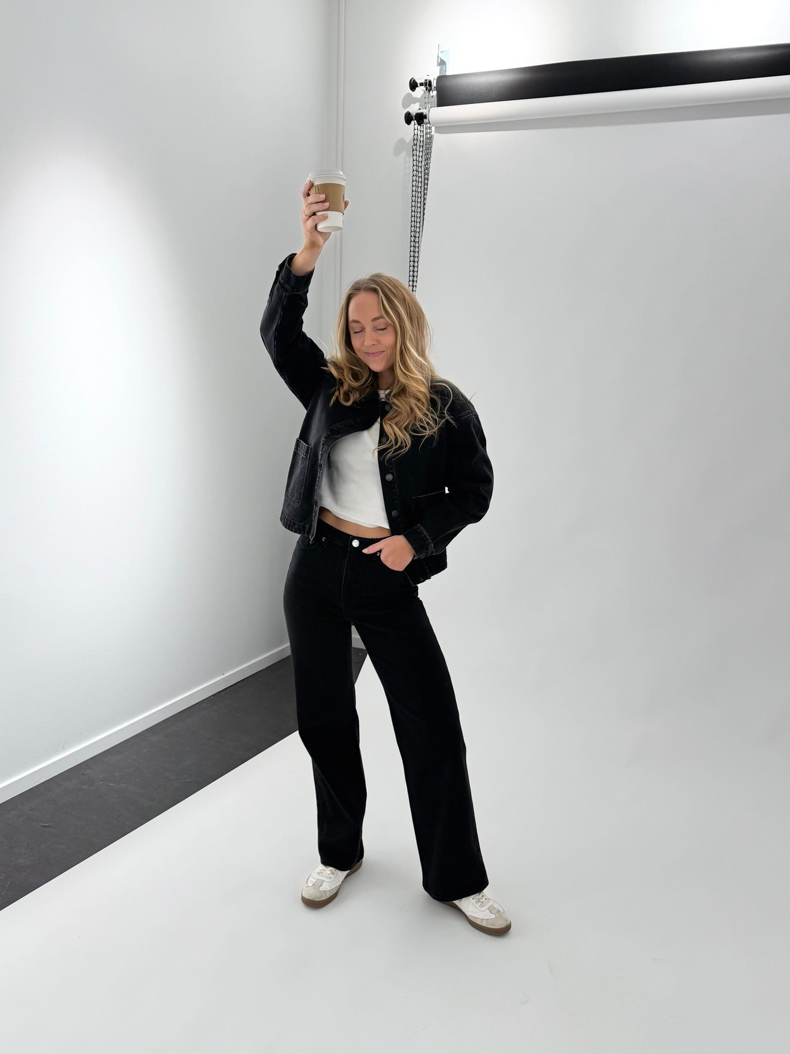 VMTESSA Wide Jeans - Black